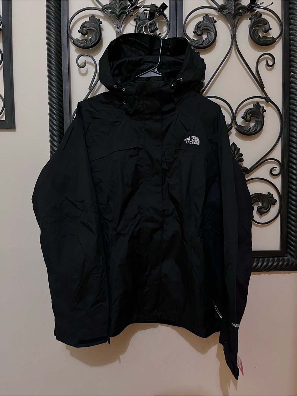 The North Face Women's Black Waterproof Hooded Jacket